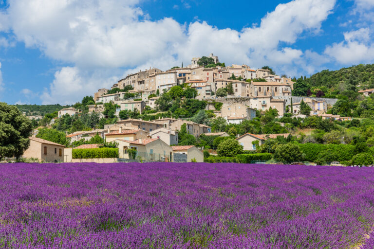 Vacances d’été : top 5 des destinations à privilégier dans le sud de la France