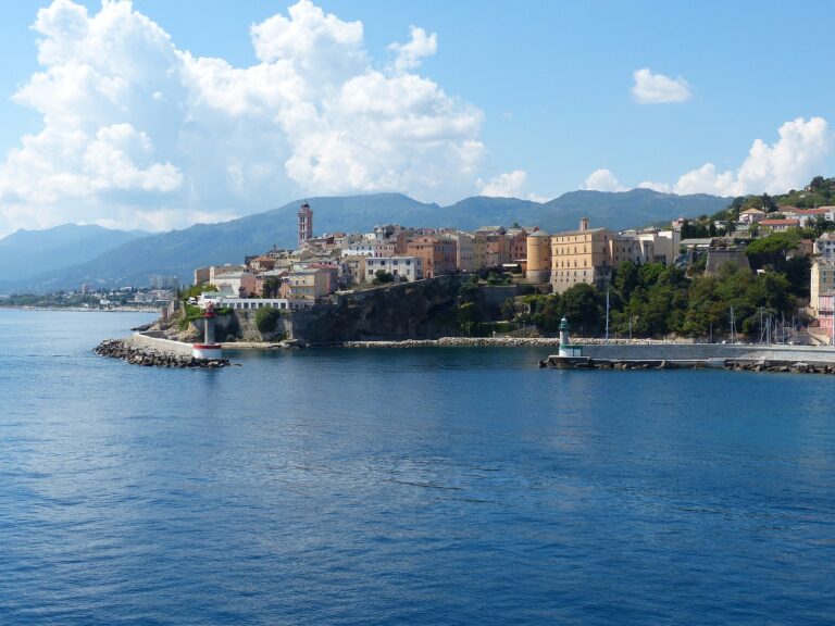 Les meilleures destinations touristiques en Corse